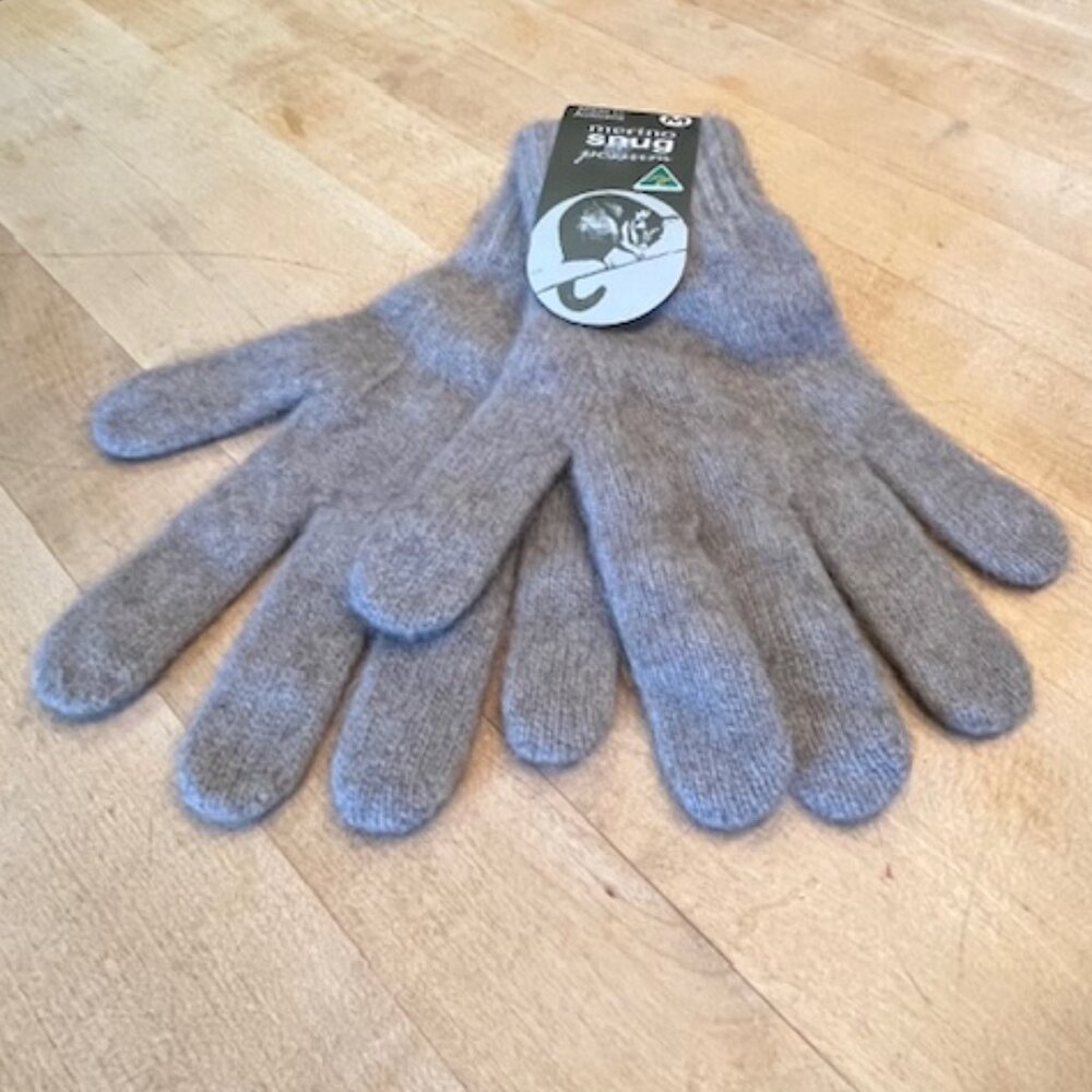 MerinoSnug Possum Gloves from Australia – new with tags